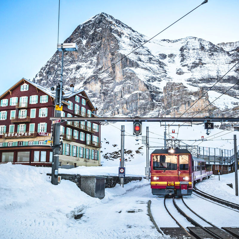 向经典致敬 | 法瑞意13日11晚